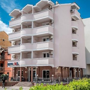 Garni Hotel Mb
